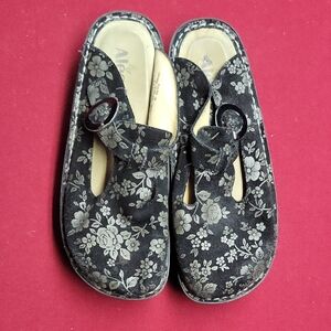 Alegria Black Floral Mules